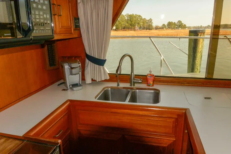 Slide: The Image of Ocean Alexander Mark II Pilothouse 1986 - 73