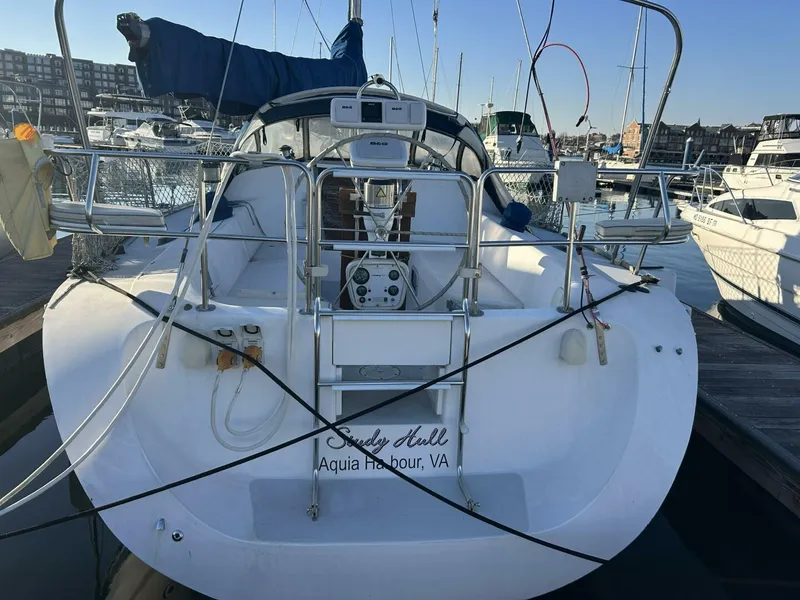 Slide: The Image of Catalina 320 1995 - 60