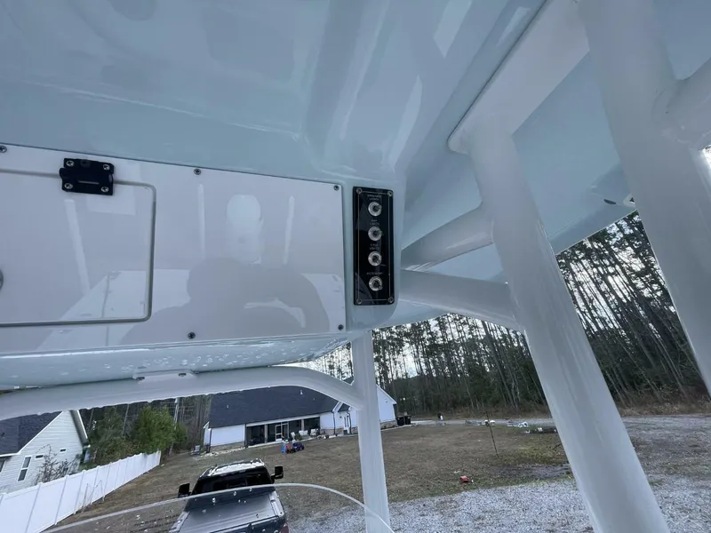 Slide: The Image of Sea Pro 248 DLX 2023 - 12