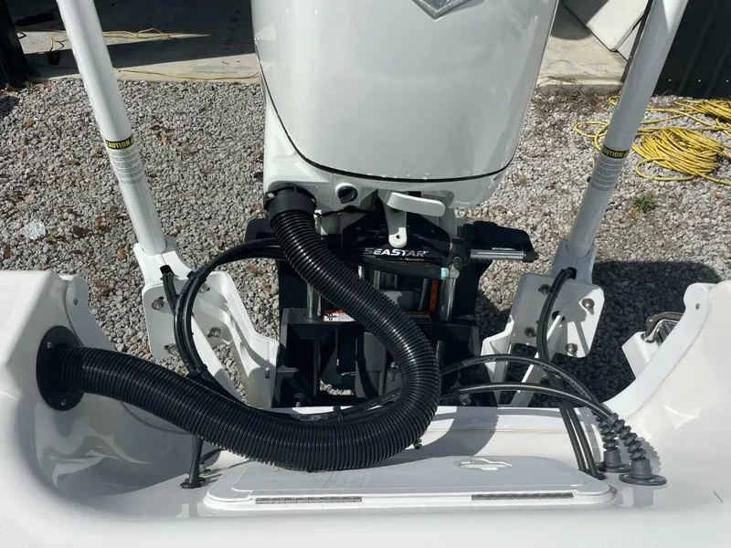 Slide: The Image of Sea Pro 248 DLX 2023 - 29