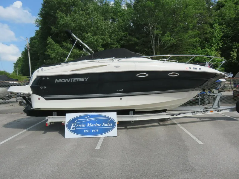 The Image of Monterey 245 CRUISER 2004 - 0
