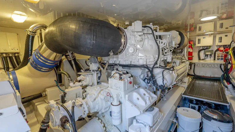 Slide: The Image of Viking 62 Enclosed Bridge 2017 - 61