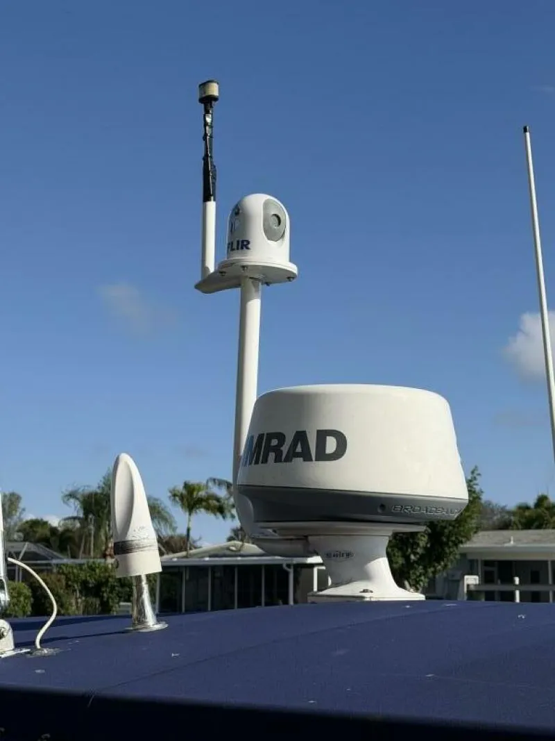 Slide: The Image of Intrepid 310 2003 - 16