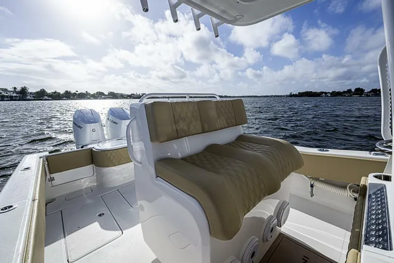 Slide: The Image of Invincible 33 Open Fisherman 2023 - 13