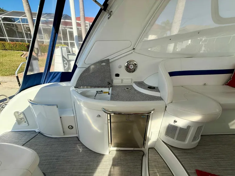 Slide: The Image of Formula 37 Performance Cruiser 2008 - 8