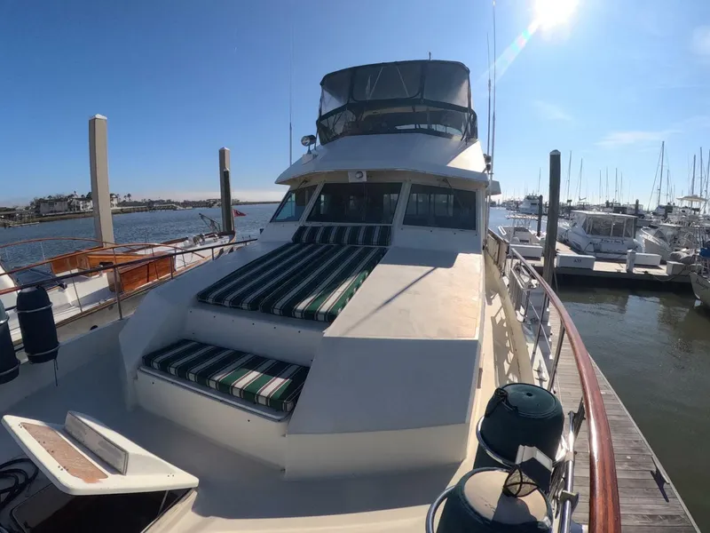 Slide: The Image of Hatteras 54MY 1987 - 47