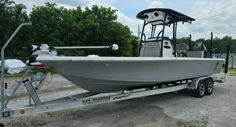 Slide: The Image of Sea Pro 248 Bay 2023 - 2