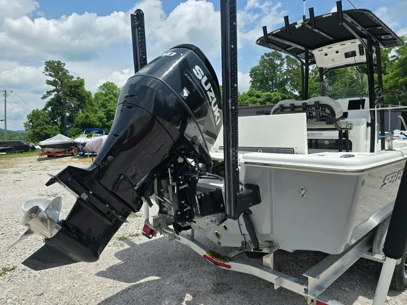 Slide: The Image of Sea Pro 248 Bay 2023 - 4