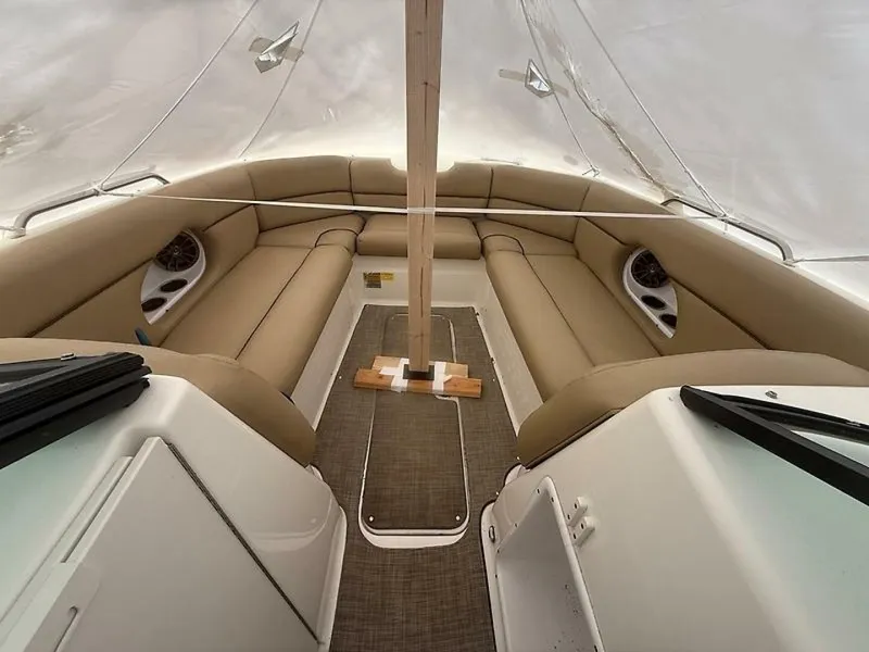 Slide: The Image of NauticStar 243 DC 2019 - 19