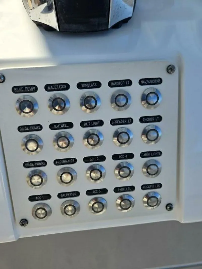 Slide: The Image of Intrepid 327 2019 - 27