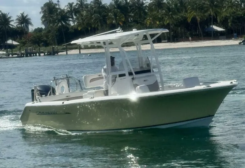 Slide: The Image of Sea Hunt 234 Ultra 2013 - 3