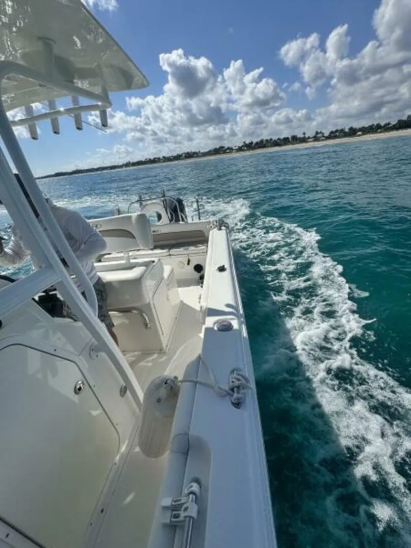 Slide: The Image of Sea Hunt 234 Ultra 2013 - 8