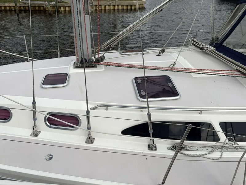 Slide: The Image of Catalina 350 2004 - 11