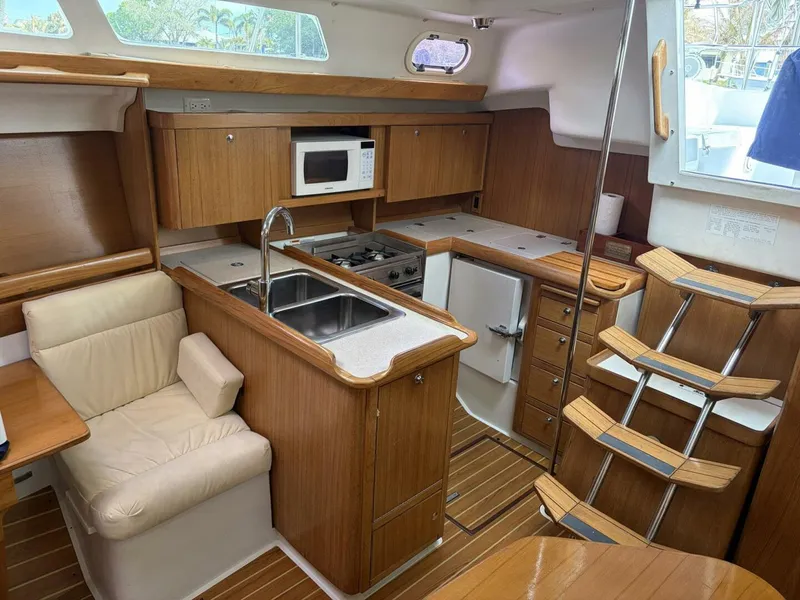 Slide: The Image of Catalina 350 2004 - 26