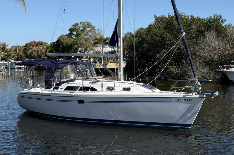 Slide: The Image of Catalina 350 2004 - 3