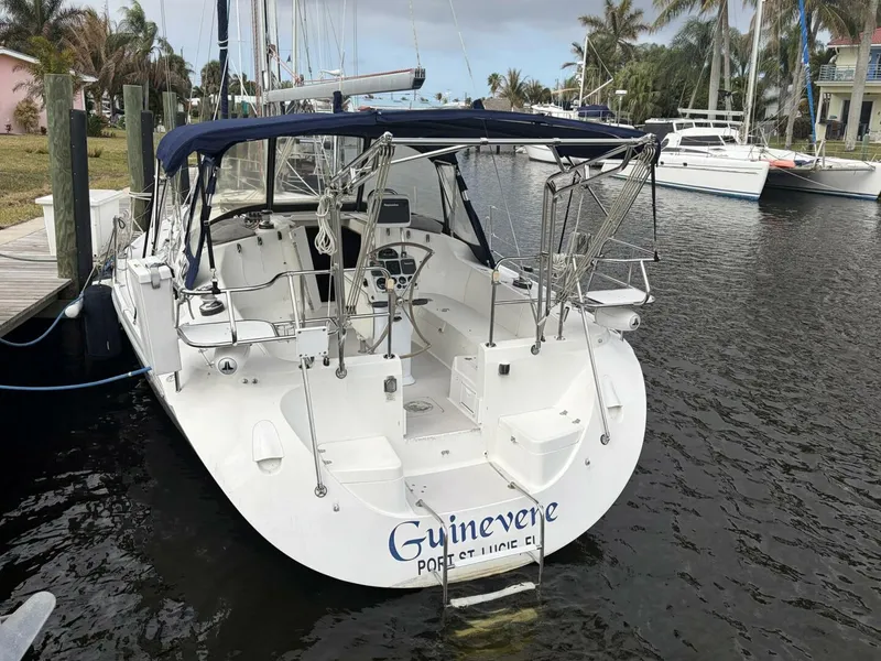 Slide: The Image of Catalina 350 2004 - 4