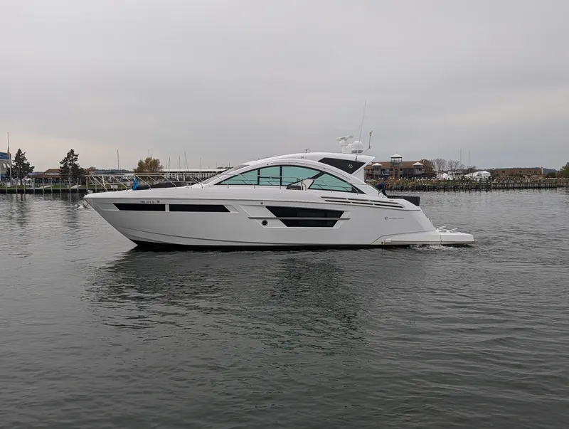 The Image of Cruisers 54 Cantius 2022 - 0