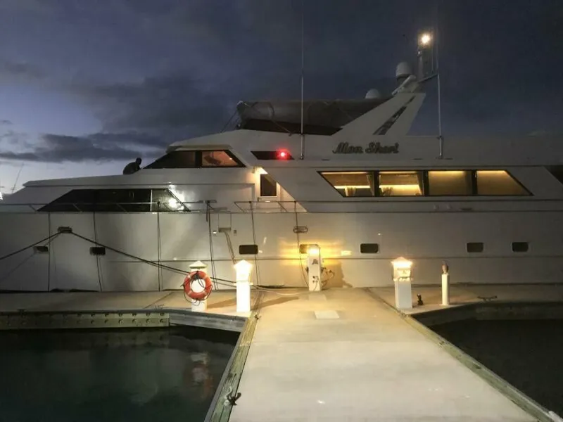 Slide: The Image of Broward Custom Extended 1990 - 101