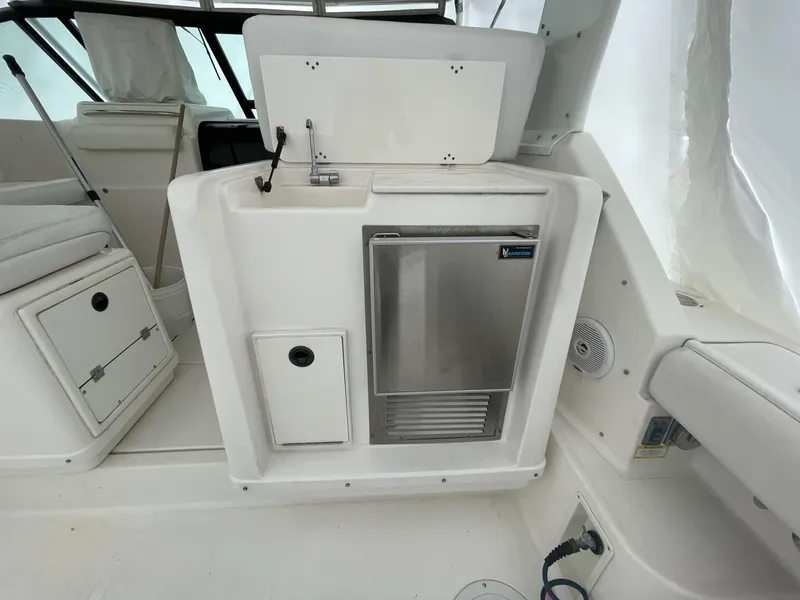 Slide: The Image of Tiara 3100 Open 2003 - 2