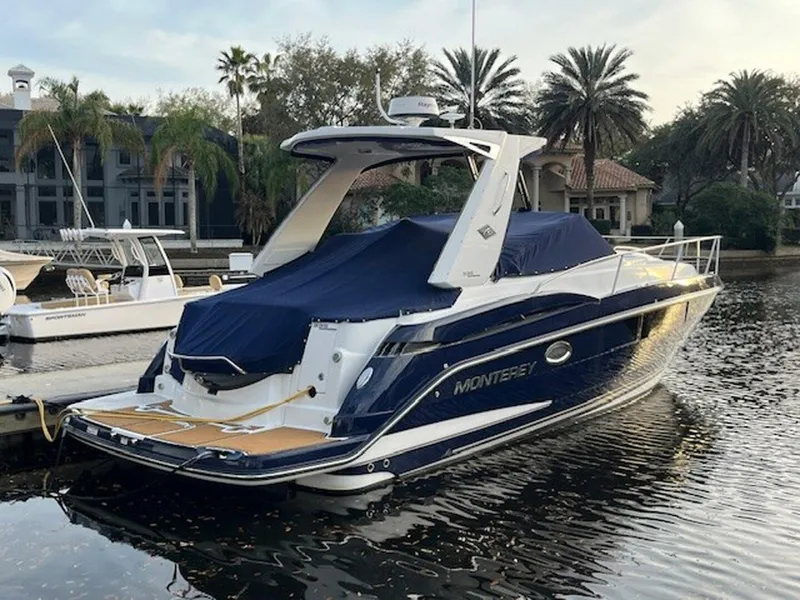Slide: The Image of Monterey 335 Sport Yacht 2018 - 2