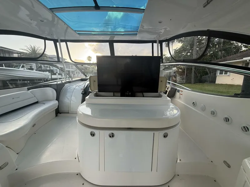 Slide: The Image of Cruisers 560 Express 2007 - 10