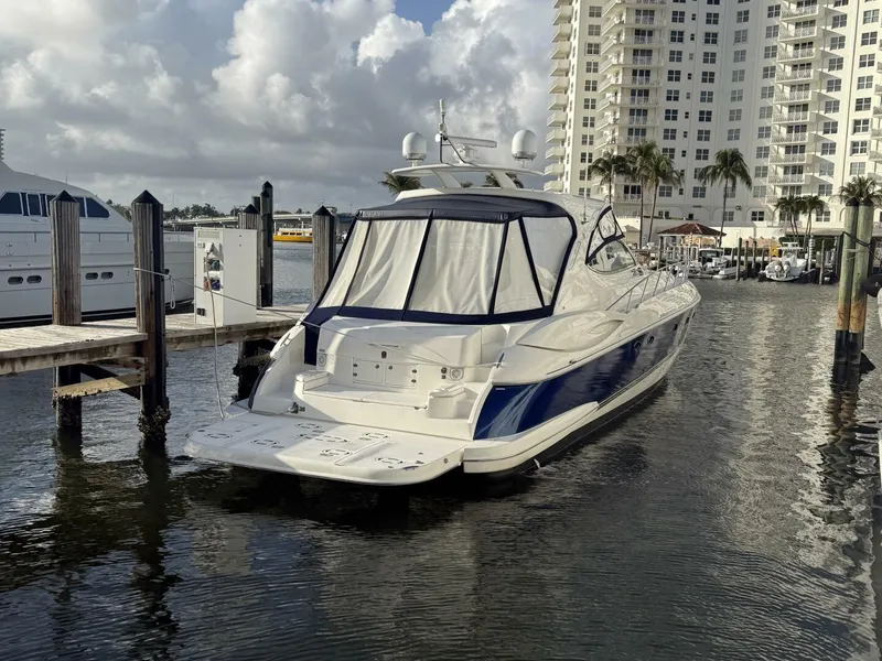 Slide: The Image of Cruisers 560 Express 2007 - 2