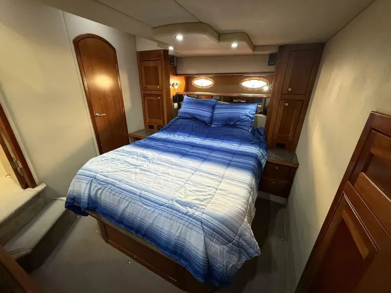 Slide: The Image of Cruisers 560 Express 2007 - 20