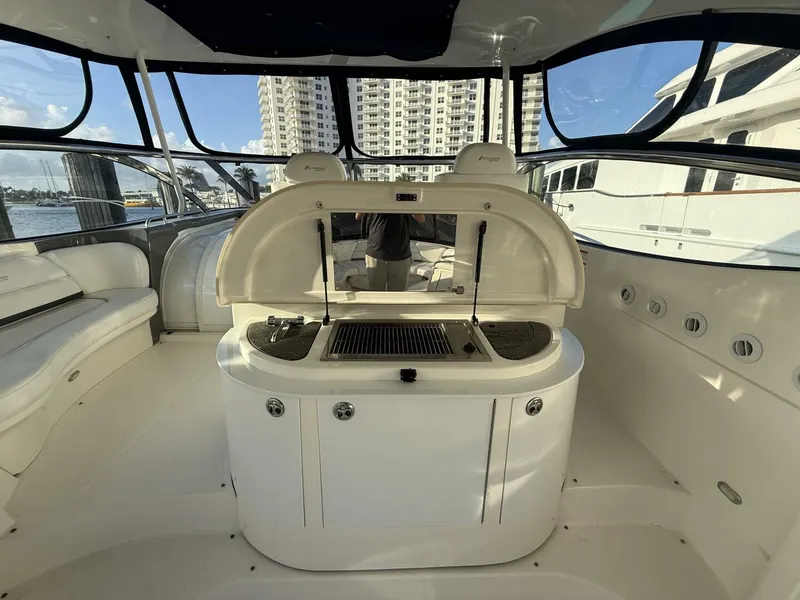 Slide: The Image of Cruisers 560 Express 2007 - 9