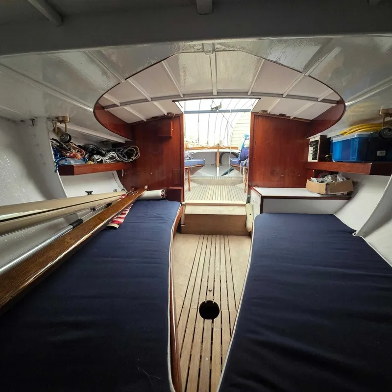 Slide: The Image of Herreshoff Alerion 26 1984 - 19