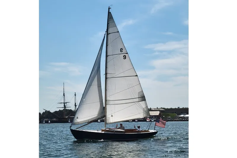 Slide: The Image of Herreshoff Alerion 26 1984 - 2