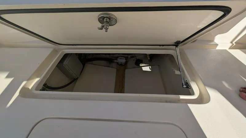 Slide: The Image of Scout 215xsf 2019 - 24