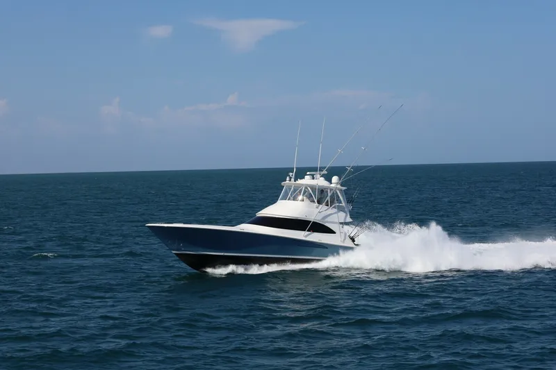 The Image of Viking 52 Convertible 2017 - 0