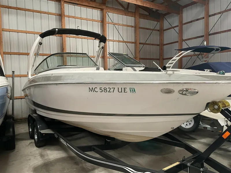 The Image of Regal 2300 2019 - 0