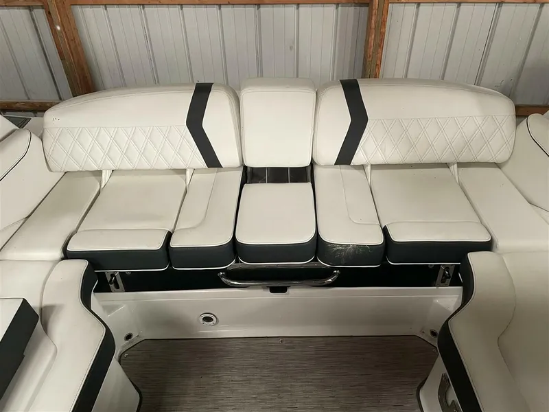 Slide: The Image of Regal 2300 2019 - 10