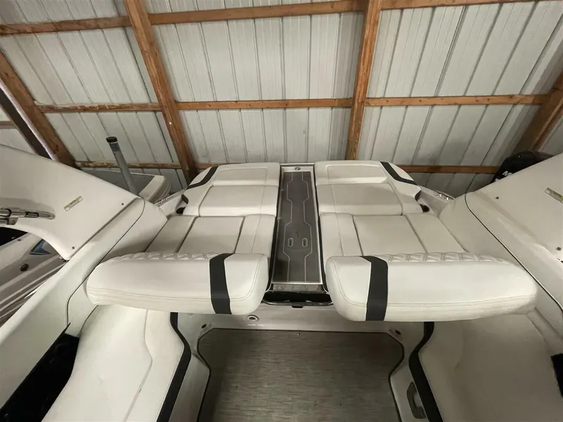 Slide: The Image of Regal 2300 2019 - 11