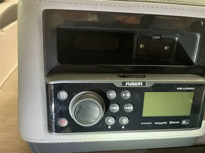 Slide: The Image of Regal 2300 2019 - 19