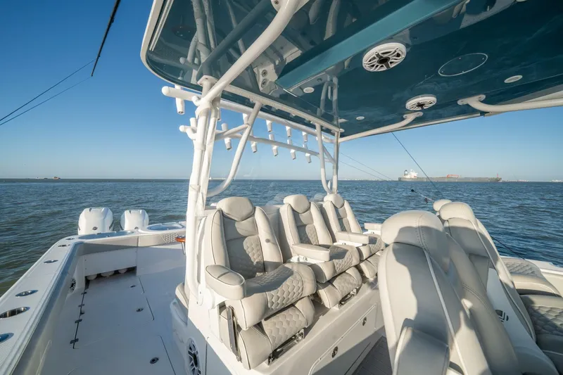 Slide: The Image of Invincible 46 Catamaran 2023 - 10