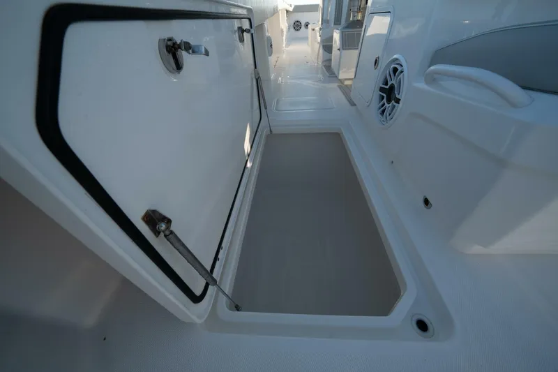 Slide: The Image of Invincible 46 Catamaran 2023 - 19