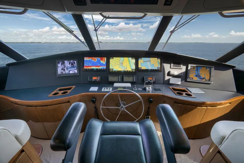 Slide: The Image of Viking 76 Enclosed Bridge 2011 - 2