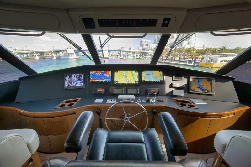 Slide: The Image of Viking 76 Enclosed Bridge 2011 - 65