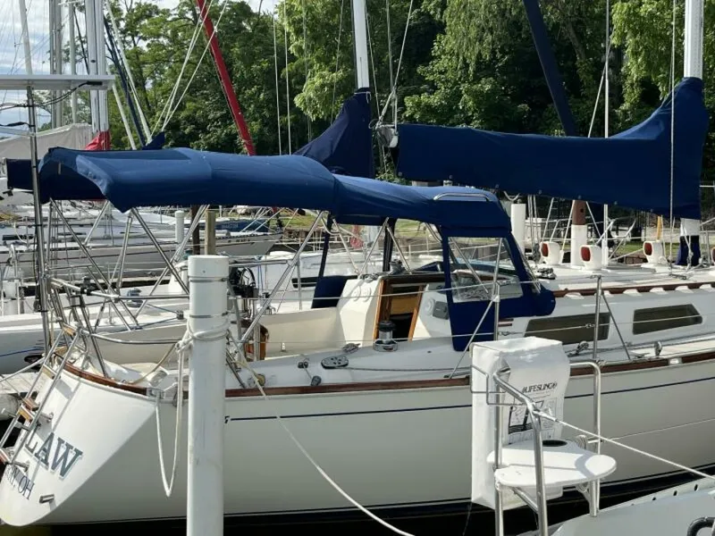 Slide: The Image of Sabre 34 MkII 1988 - 3