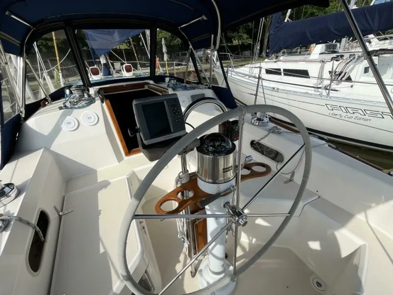 Slide: The Image of Sabre 34 MkII 1988 - 35