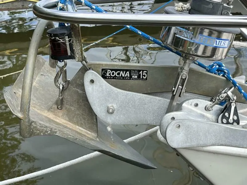 Slide: The Image of Sabre 34 MkII 1988 - 44