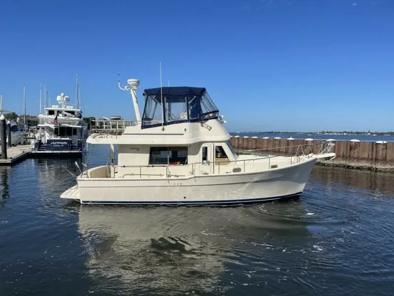 The Image of Mainship 2005 - 0