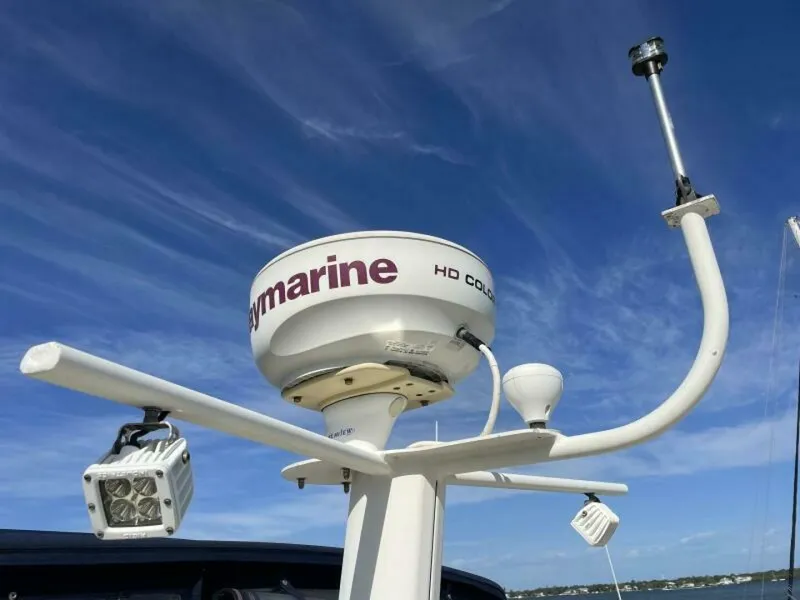 Slide: The Image of Mainship 2005 - 14