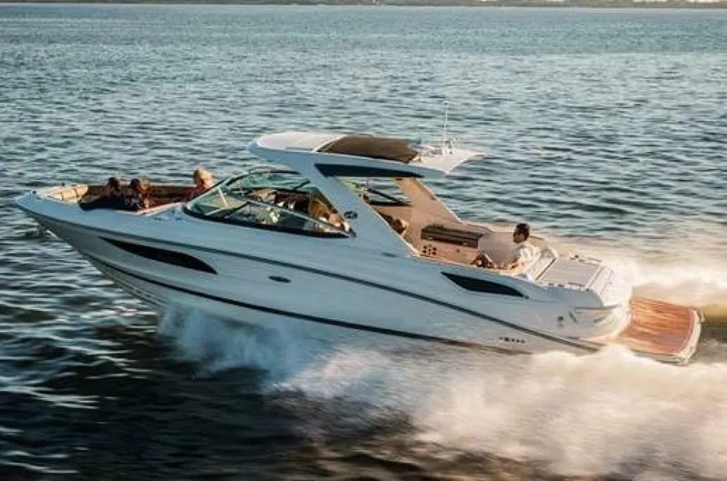The Image of Sea Ray SLX 350 2014 - 0