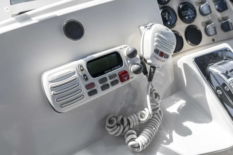 Slide: The Image of Carver Yachts 326 Aft Cabin Motor Yacht 2000 - 29