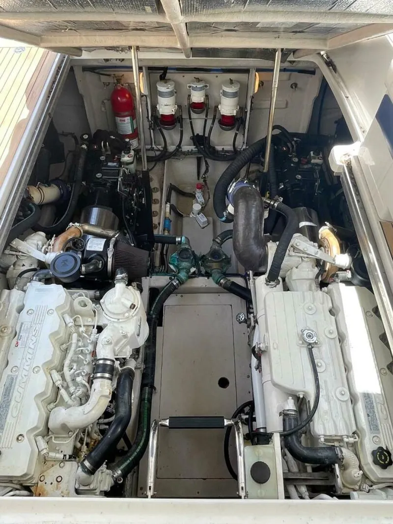 Slide: The Image of Sea Ray 450 Sundancer 2010 - 36