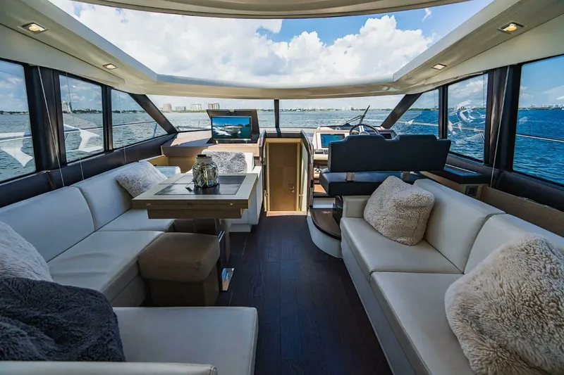 Slide: The Image of Prestige 500S 2018 - 26