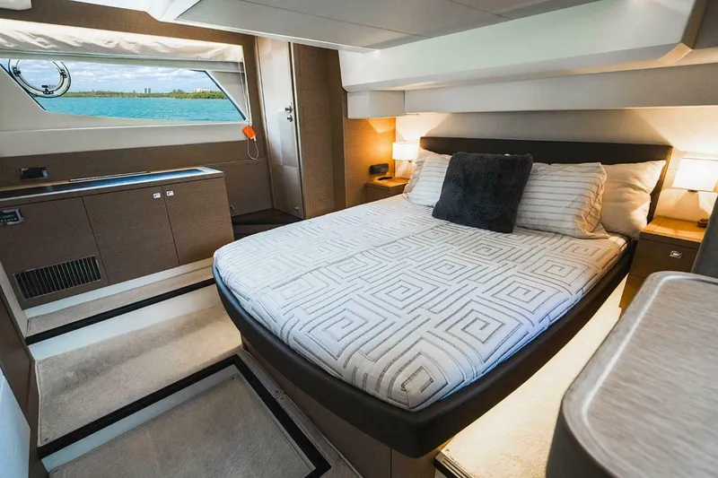 Slide: The Image of Prestige 500S 2018 - 48